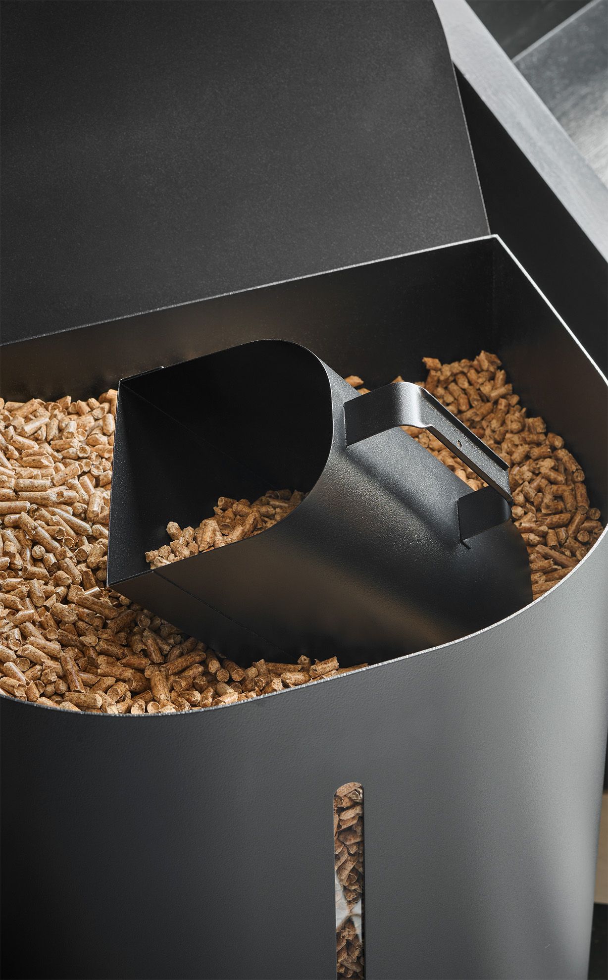 3542641732287-101.10838n3-doseur-granule-doseo-tamis-acier-noir-givre-granule-ambiance2-fiche.jpg